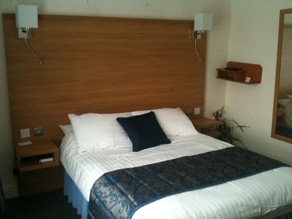 Five Mile Oxford Hotel Ruang foto